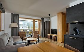 Club Haus - Alpin-Resort Montafon Haus 1 By Pferd Auf Wolke